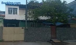 Casa com Quarto Duplo com Banheiro Privativo - Image 2