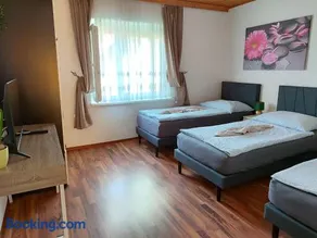Sigi Apartment - Image 5