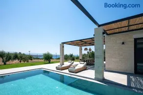 Ikritis Villas - Image 2