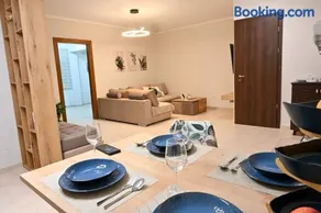 Aphrodite 's cozy house - Image 1