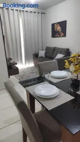 Apto Aconchegante com sacada e 3 Quartos - Image 2