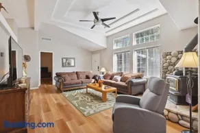 Newly Renovated Retreat on 6 Acres, Discover Murphys Lodge with Scenic Views! - Image 1