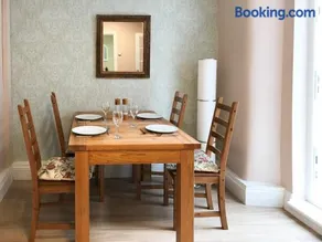 Kittys Cottage - Image 2
