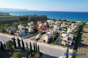 Leda Beach Villa - Image 2