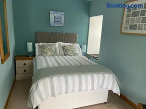Garth Engan B&B with private lounge - Image 3