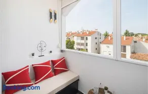 Two-Bedroom Apartment In Cervar Porat - Image 2
