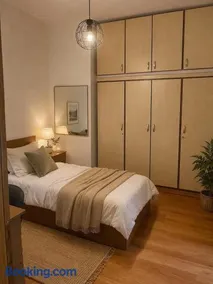 Two bedroom apartment in Historical area - Image 5