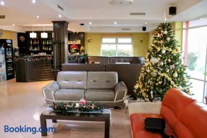 SEP Hotel - Image 5