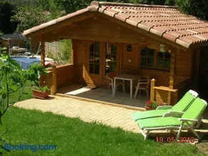 Chalet climatisé pour 2 personnes avec kitchenette, accès piscine, au sud d' Aix-en-Provence, for non smokers-non vapoteurs only - Image 3