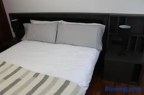 Apartamentos Camino Inglés - Image 4