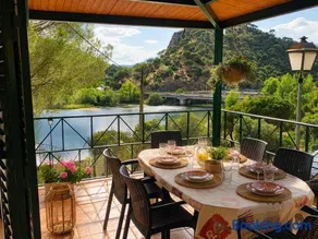 La Casa del Lago - Image 1