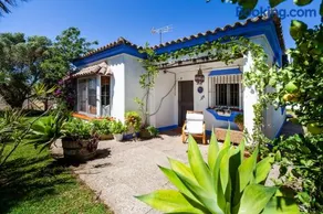 Chalet Diferente - Image 1