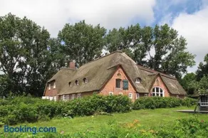 Haubarg Ossenhoff Appartement Buernhus - Image 1