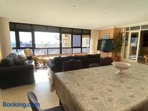 4 bedroom apartment close by beach in Fuengirola - Image 2