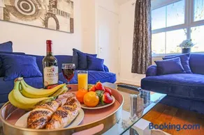 COSY 3 BED HOUSE to BICESTER OUTLET for BIG GROUP by Platinum Key Properties - Image 2