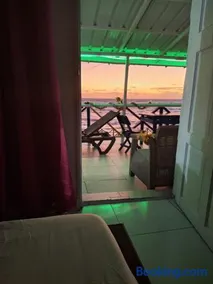 Inn Skyline Hostel - Image 3