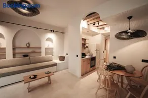 Om Living Afitos - Image 1