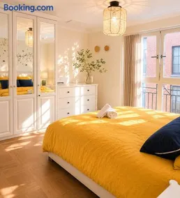 The City Luxe Residence - Image 2
