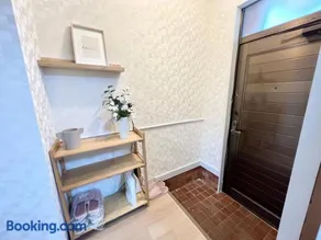 Tranquil 3BR House 7-min to Metro Direct Access to Shinjuku & Shibuya - Image 1