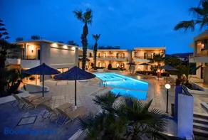 Villa Maria Apts - Image 1