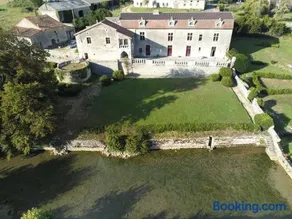 Suite de charme au château de Cibioux - Image 1