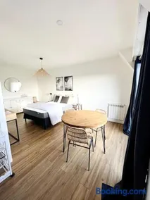 studio à deux pas de la plage et des commerces - Image 2