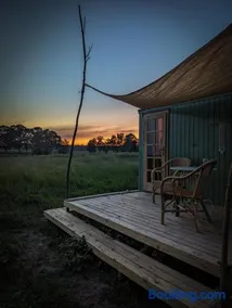 Bienenwagen Weitblick, Kamin, Sauna ganzjährig nutzbar - Image 1