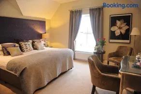 Castlewood House - Image 2