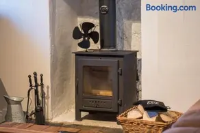 Country Nest - Image 4