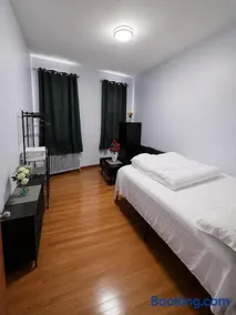 Amazing private Room - Image 5