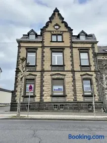 Schicke Monteurunterkunft in Mendig mit drei Wohneinheiten - Image 2