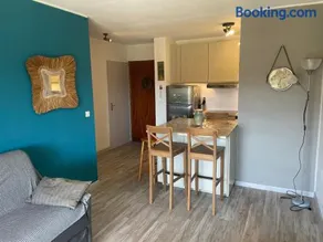 Agréable appartement dans résidence avec piscine et tennis - Image 4