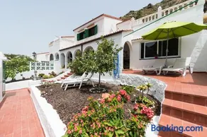 Casa Panchita -Maravillosas vistas al mar y montaña - Image 1