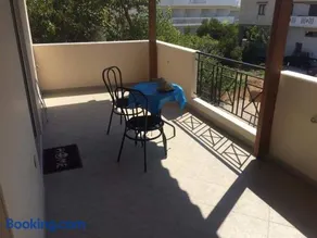 The Endless Blue Maisonette - Image 5