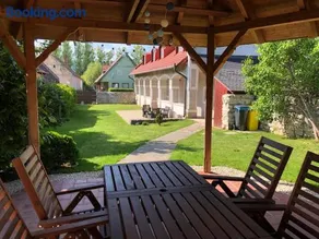 Pécsely House Apartman - Image 2