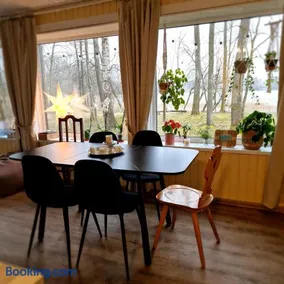Ezera Roze Māja - Image 5