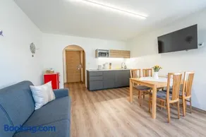 Mias Apartments - Image 2