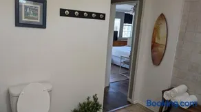 Cozy B- condo in charming Corpus Christi with WiFi, AC near Laguna Madre - Image 4