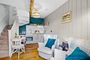 Welsh Cottage - Image 5