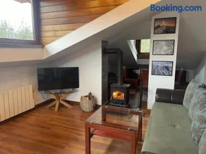 2 BR Ski-Side Loft Pool & Balconies Mountain Views - Image 1