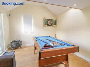 1 Rhys Terrace - Image 5