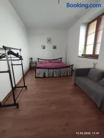Villa Homestay Nad Helmrovkou - Image 4