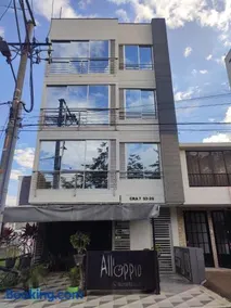 302-Cómodo y moderno apartamento de 2 habitaciones en la mejor zona céntrica de Ibagué - Image 2
