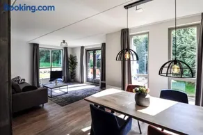 Tof wellness huis, alles nieuw, gelegen bij meer. - Image 1