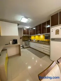 Apartamento aconchegante a 100 metros da praia! - Image 2