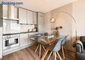 LAAX Central Holiday Apartment with Pool & Sauna - Image 3