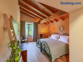 Privatzimmer mit Grill, beheiztem Pool und Terrasse - Image 3