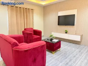De Awon's Luxury Hotel - Image 5
