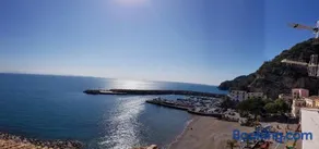 Cetara on the sea - Image 1