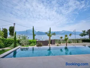Luxury Apartments La Baia - Image 1